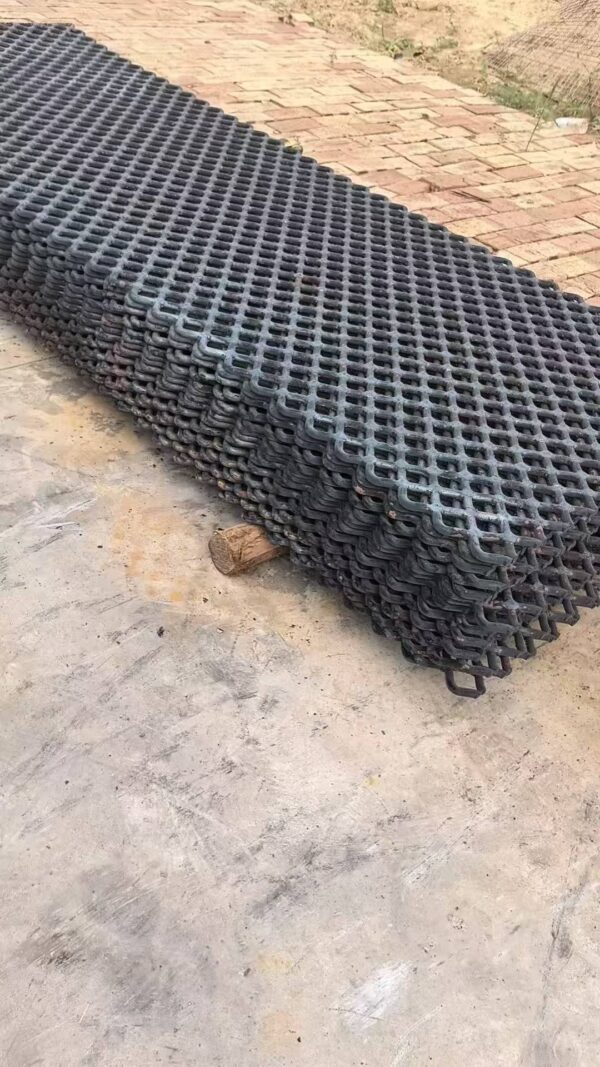 Spare Parts Supply for Crushers, Screens, and Sand Making Machines - Image 7