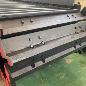 BW140-L Apron Feeder